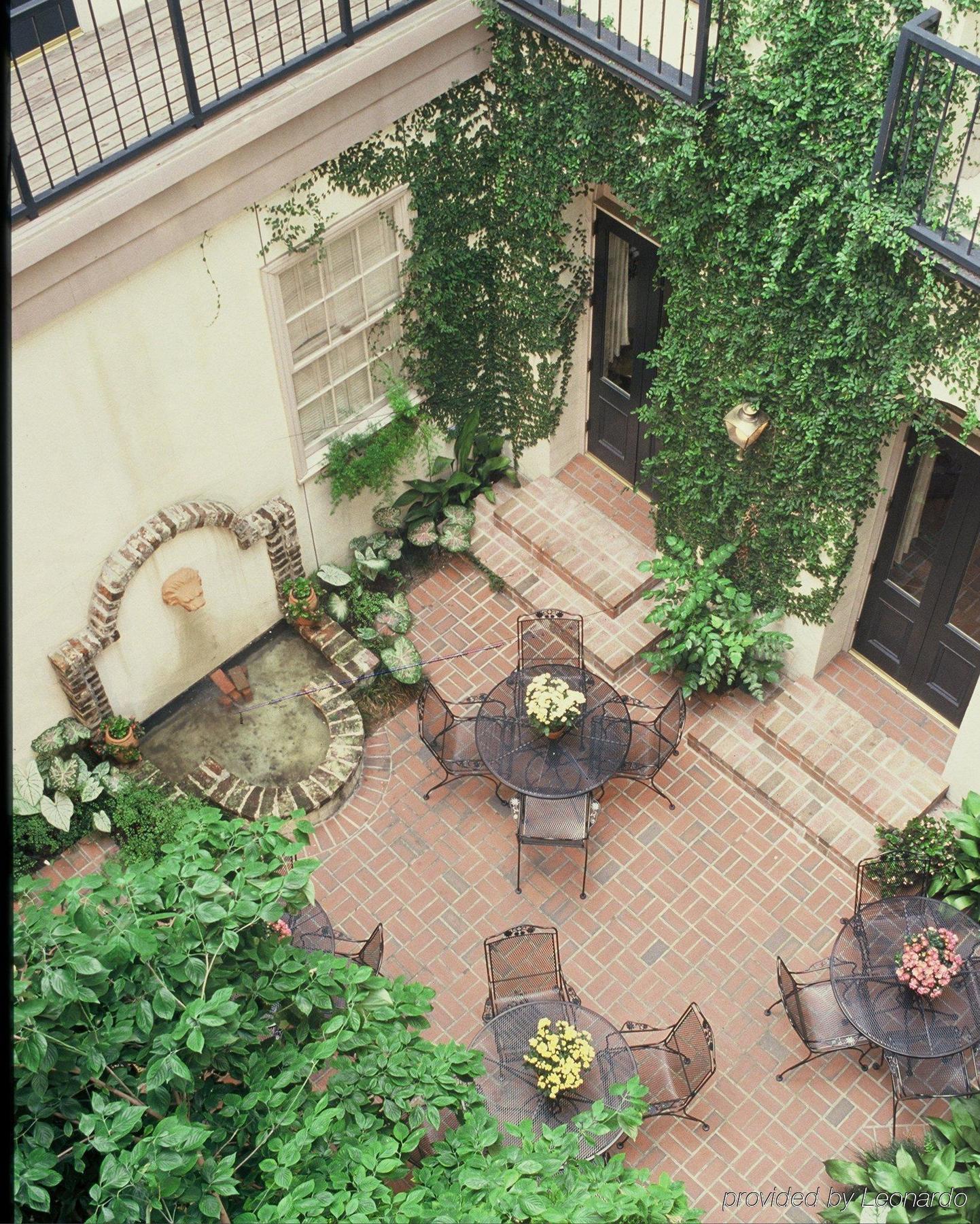 찰스턴 킹스 코트야드 인 B&B 내부 사진
